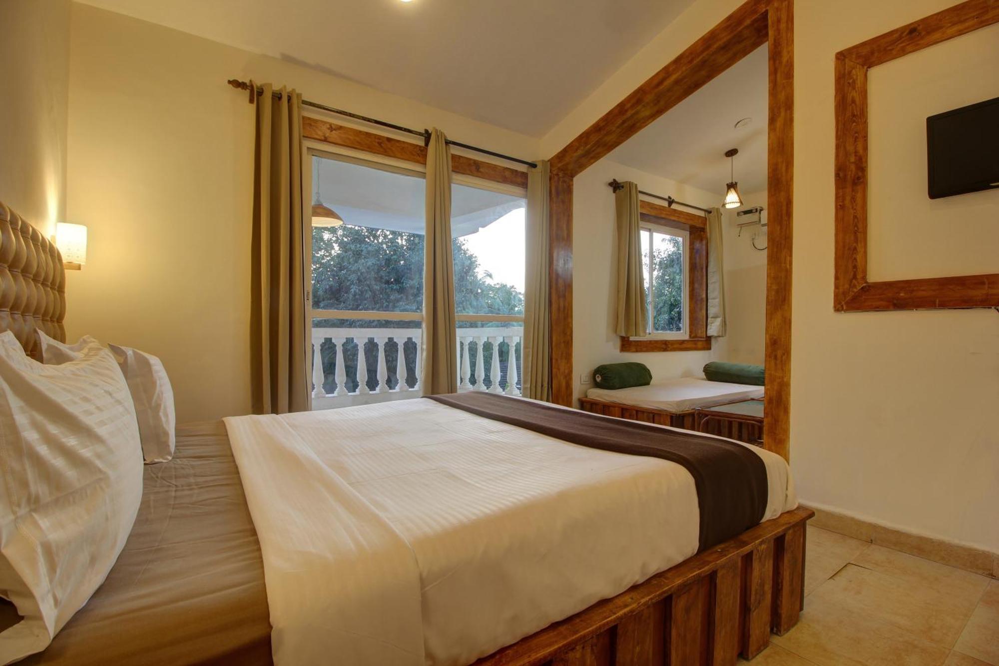 Grand Royale Palms Benaulim Otel Dış mekan fotoğraf